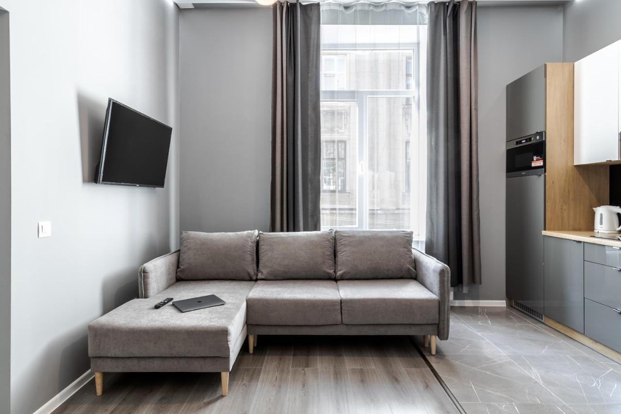 Inshiapartments On Popovycha Str Lviv Bagian luar foto